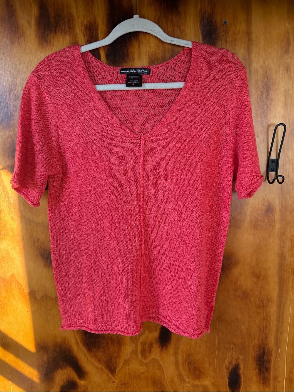 united states sweaters Short Sleeve V-Neck Sweater Top - Red